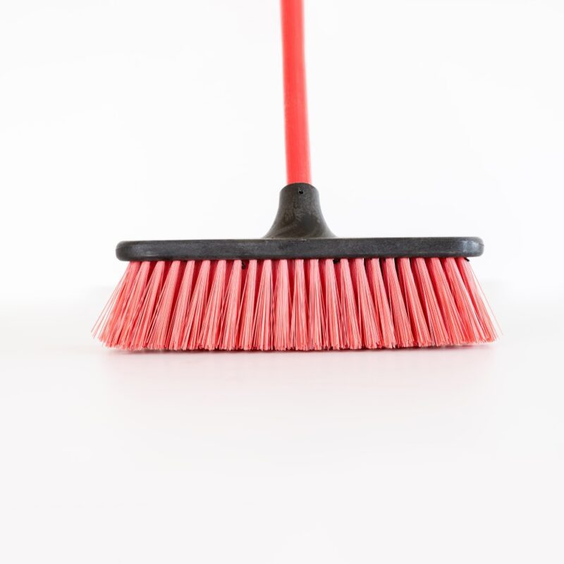 12" Super medium broom with handle
