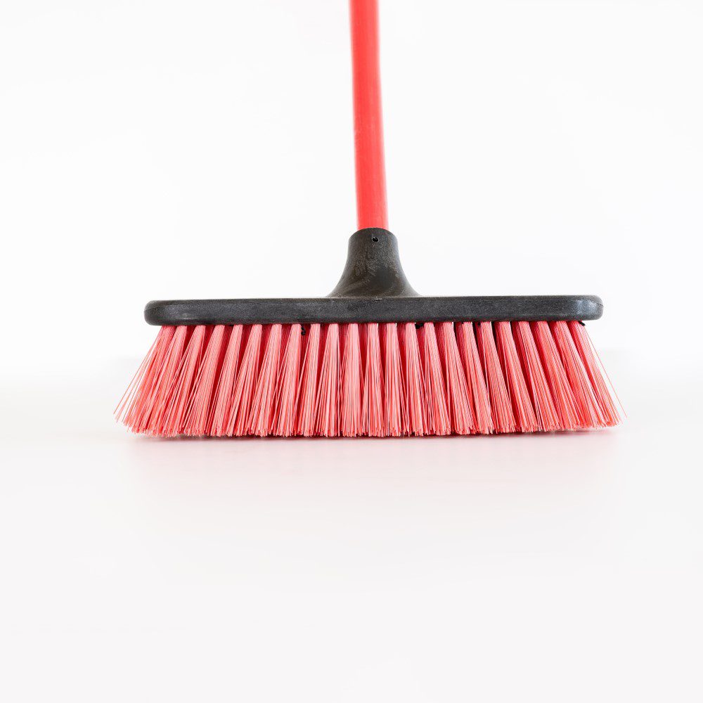 12" Super medium broom with handle