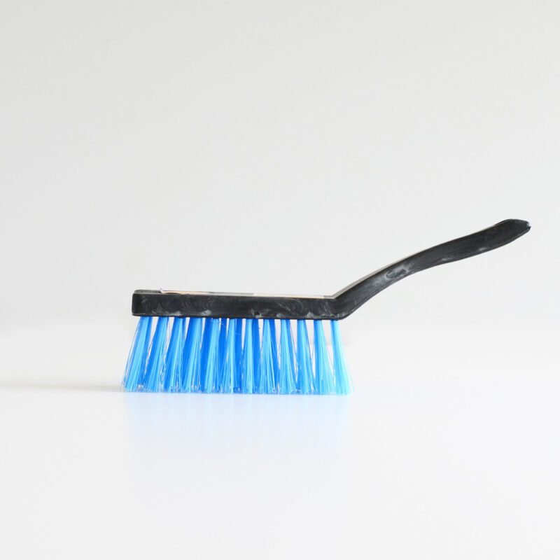 Medium Stiff Carpet Brush