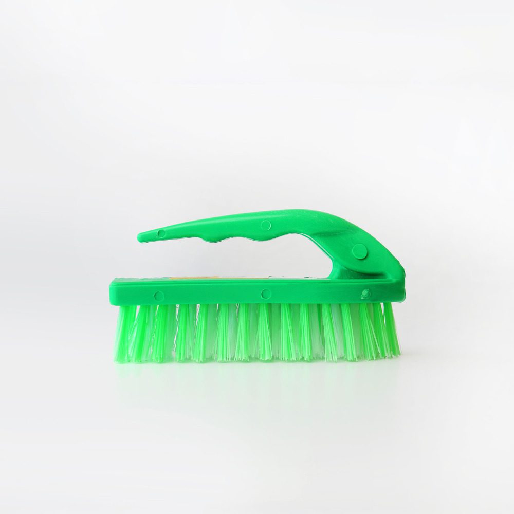 Iron Grip Scrubbing Brush