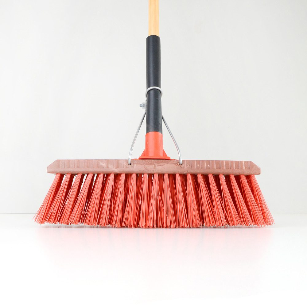 Outdoor/Yard Sweeper with Handle
