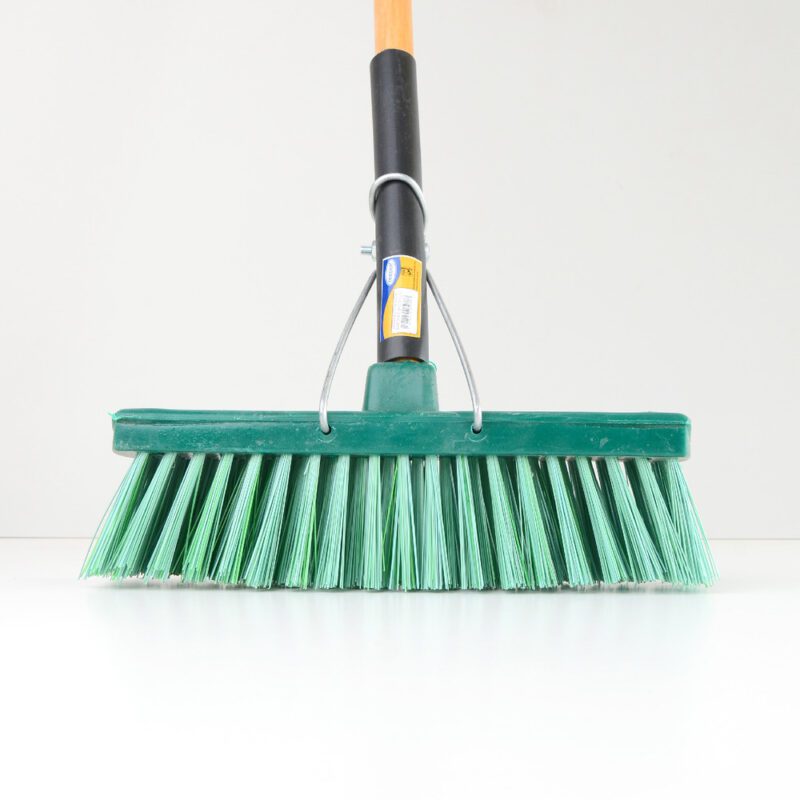 Extra Strong Medium Sweeper with Handle