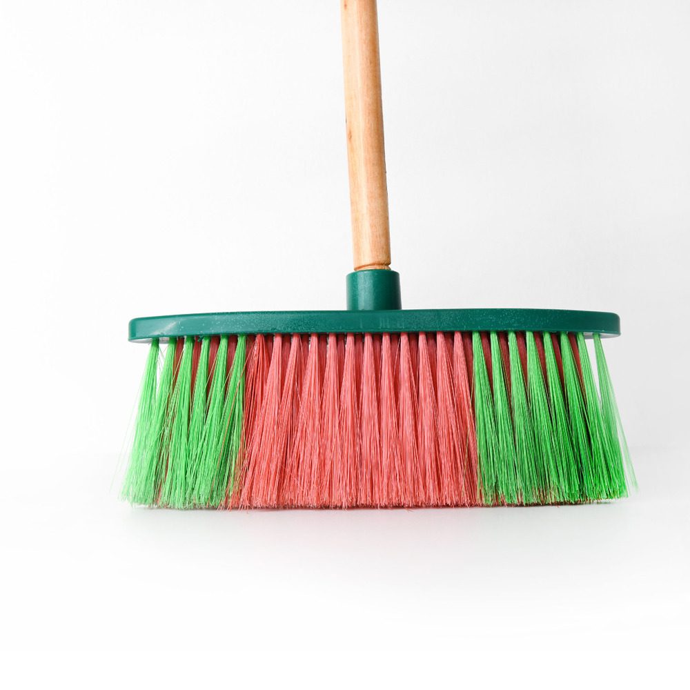 Bow Broom with Handle