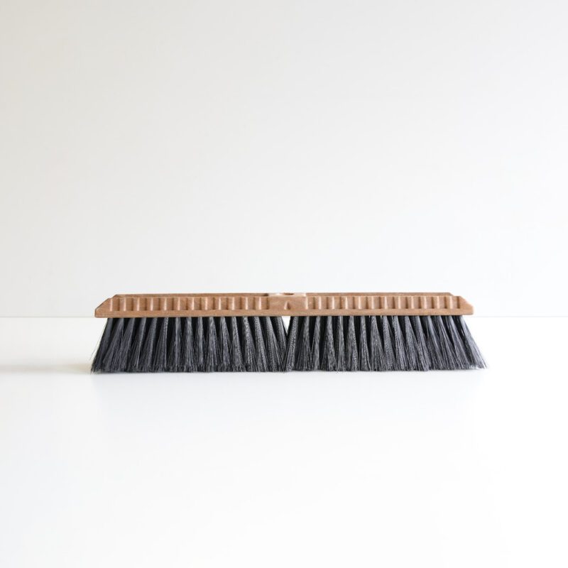 18" Soft Platform Broom