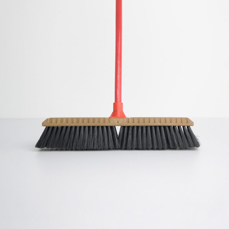 18'' Soft Platform Broom Handle
